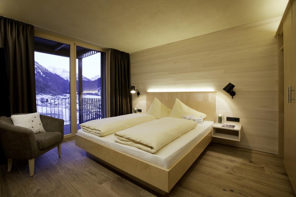 N Apartments Hotel Schoppernau Chambre photo
