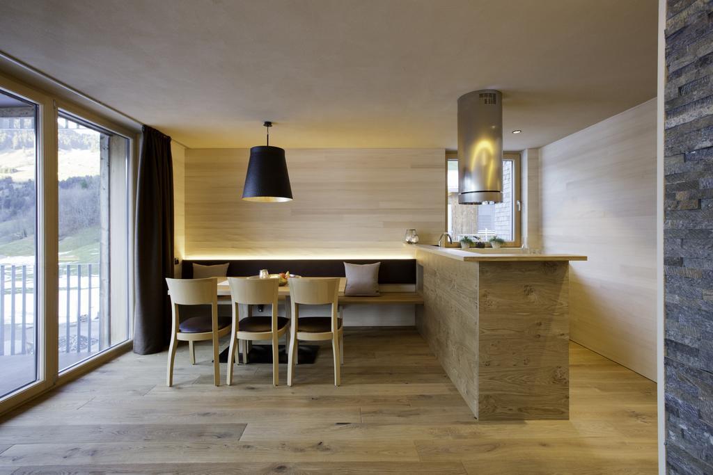 N Apartments Hotel Schoppernau Chambre photo