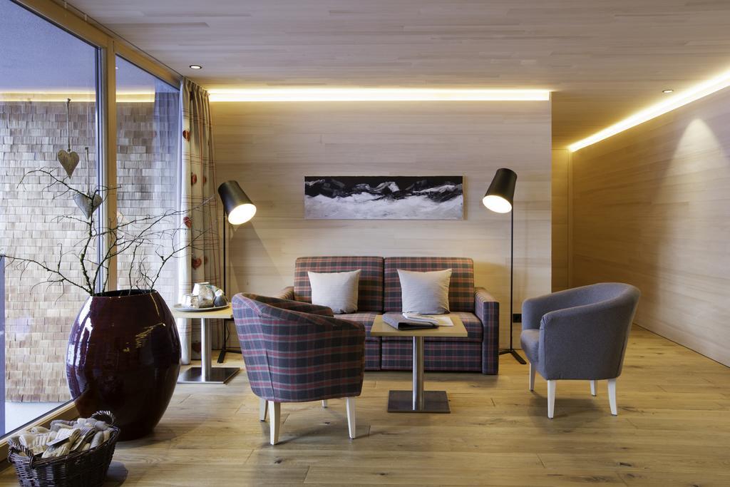 N Apartments Hotel Schoppernau Extérieur photo